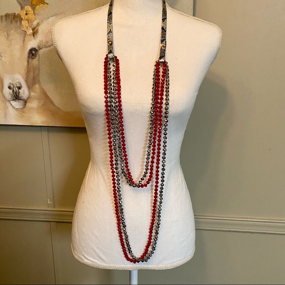 🎈 2 Beaded Necklaces with a necklace holder